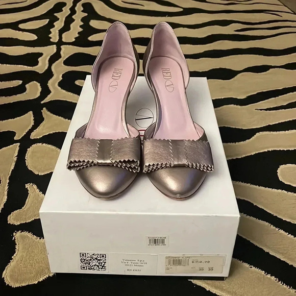 Red Valentino D’Orsay Pumps - Picture 2 of 8